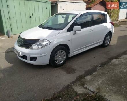 Белый Ниссан Тиида, объемом двигателя 1.6 л и пробегом 142 тыс. км за 6900 $, фото 14 на Automoto.ua
