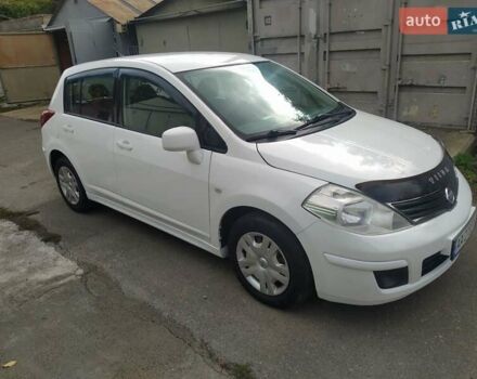 Белый Ниссан Тиида, объемом двигателя 1.6 л и пробегом 142 тыс. км за 6900 $, фото 10 на Automoto.ua