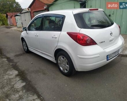 Белый Ниссан Тиида, объемом двигателя 1.6 л и пробегом 142 тыс. км за 6900 $, фото 8 на Automoto.ua