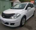 Белый Ниссан Тиида, объемом двигателя 1.6 л и пробегом 142 тыс. км за 6900 $, фото 3 на Automoto.ua