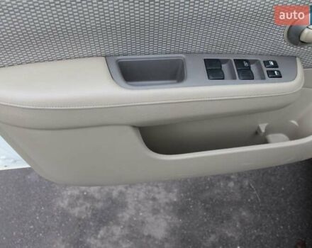 Білий Ніссан Тііда, об'ємом двигуна 1.6 л та пробігом 155 тис. км за 5900 $, фото 34 на Automoto.ua