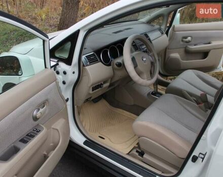 Білий Ніссан Тііда, об'ємом двигуна 1.6 л та пробігом 155 тис. км за 5900 $, фото 30 на Automoto.ua