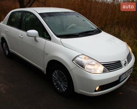 Білий Ніссан Тііда, об'ємом двигуна 1.6 л та пробігом 155 тис. км за 5900 $, фото 1 на Automoto.ua