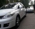 Белый Ниссан Тиида, объемом двигателя 1.8 л и пробегом 152 тыс. км за 5150 $, фото 1 на Automoto.ua