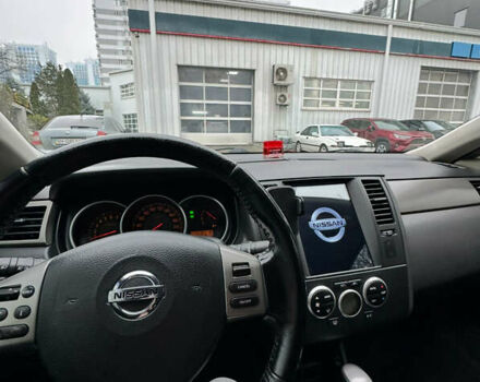 Білий Ніссан Тііда, об'ємом двигуна 1.6 л та пробігом 175 тис. км за 9000 $, фото 2 на Automoto.ua