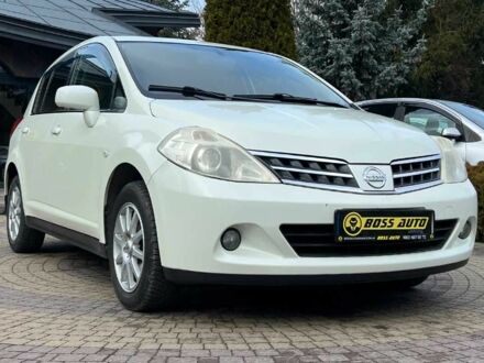 Ниссан Тиида 2010 в Львове на Automoto.ua Белый Ниссан Тиида, объемом двигателя 1.5 л и пробегом 99 тыс. км за 7299 $, фото 1 на Automoto.ua