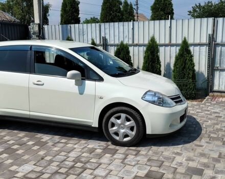 Белый Ниссан Тиида, объемом двигателя 1.5 л и пробегом 159 тыс. км за 7750 $, фото 1 на Automoto.ua