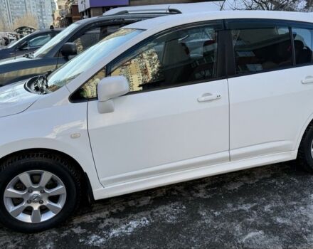 Белый Ниссан Тиида, объемом двигателя 1.6 л и пробегом 81 тыс. км за 8500 $, фото 1 на Automoto.ua