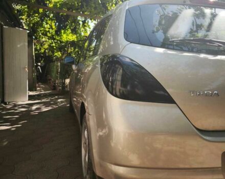 Бежевый Ниссан Тиида, объемом двигателя 1.6 л и пробегом 190 тыс. км за 4800 $, фото 3 на Automoto.ua