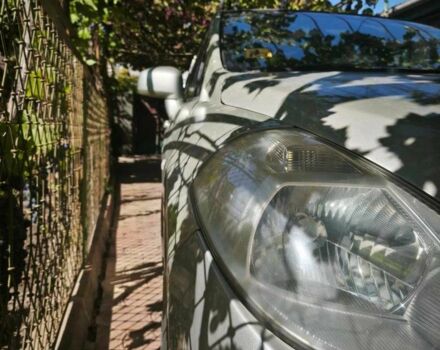 Бежевый Ниссан Тиида, объемом двигателя 1.6 л и пробегом 190 тыс. км за 4800 $, фото 4 на Automoto.ua