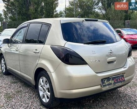 Бежевий Ніссан Тііда, об'ємом двигуна 1.8 л та пробігом 201 тис. км за 5100 $, фото 6 на Automoto.ua