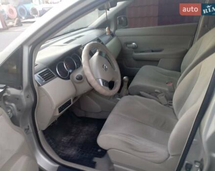 Бежевый Ниссан Тиида, объемом двигателя 1.6 л и пробегом 316 тыс. км за 4300 $, фото 5 на Automoto.ua