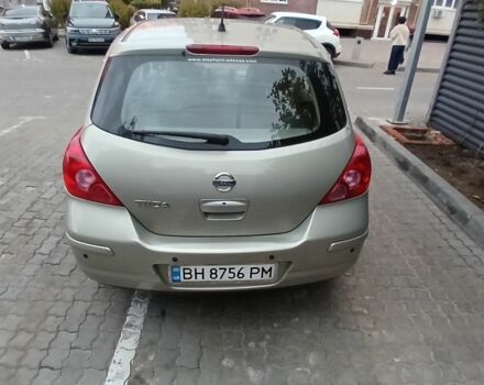 Бежевый Ниссан Тиида, объемом двигателя 1.6 л и пробегом 100 тыс. км за 5700 $, фото 2 на Automoto.ua