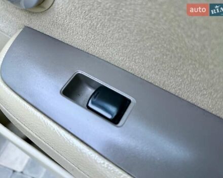 Бежевый Ниссан Тиида, объемом двигателя 1.6 л и пробегом 167 тыс. км за 4999 $, фото 40 на Automoto.ua