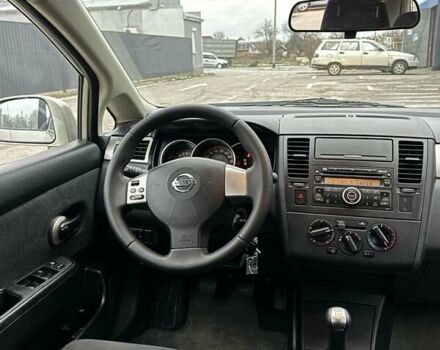 Бежевый Ниссан Тиида, объемом двигателя 1.6 л и пробегом 197 тыс. км за 6550 $, фото 10 на Automoto.ua