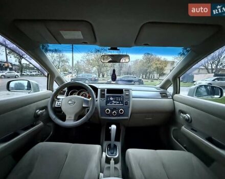 Бежевый Ниссан Тиида, объемом двигателя 1.6 л и пробегом 167 тыс. км за 4999 $, фото 62 на Automoto.ua