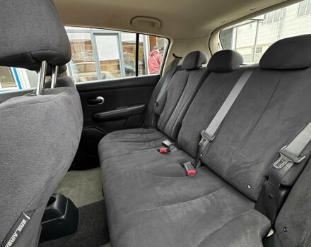 Бежевый Ниссан Тиида, объемом двигателя 1.6 л и пробегом 197 тыс. км за 6550 $, фото 9 на Automoto.ua