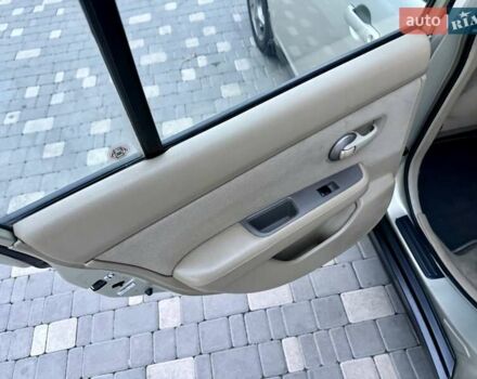 Бежевый Ниссан Тиида, объемом двигателя 1.6 л и пробегом 167 тыс. км за 4999 $, фото 51 на Automoto.ua