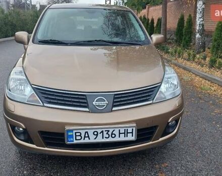 Бежевый Ниссан Тиида, объемом двигателя 1.6 л и пробегом 100 тыс. км за 6100 $, фото 2 на Automoto.ua