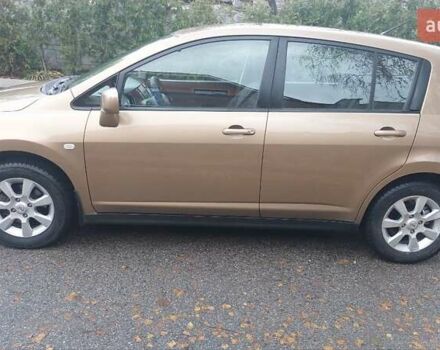 Бежевый Ниссан Тиида, объемом двигателя 1.6 л и пробегом 100 тыс. км за 6100 $, фото 7 на Automoto.ua