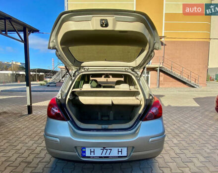 Бежевый Ниссан Тиида, объемом двигателя 1.6 л и пробегом 187 тыс. км за 6400 $, фото 7 на Automoto.ua