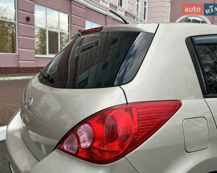 Бежевый Ниссан Тиида, объемом двигателя 1.6 л и пробегом 152 тыс. км за 6999 $, фото 14 на Automoto.ua