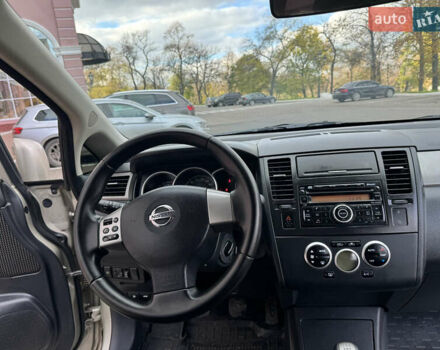 Бежевый Ниссан Тиида, объемом двигателя 1.6 л и пробегом 152 тыс. км за 6999 $, фото 20 на Automoto.ua