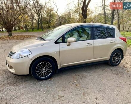 Бежевый Ниссан Тиида, объемом двигателя 1.5 л и пробегом 113 тыс. км за 7500 $, фото 32 на Automoto.ua