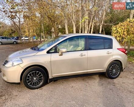 Бежевый Ниссан Тиида, объемом двигателя 1.5 л и пробегом 113 тыс. км за 7500 $, фото 5 на Automoto.ua