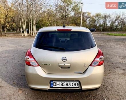 Бежевый Ниссан Тиида, объемом двигателя 1.5 л и пробегом 113 тыс. км за 7500 $, фото 27 на Automoto.ua