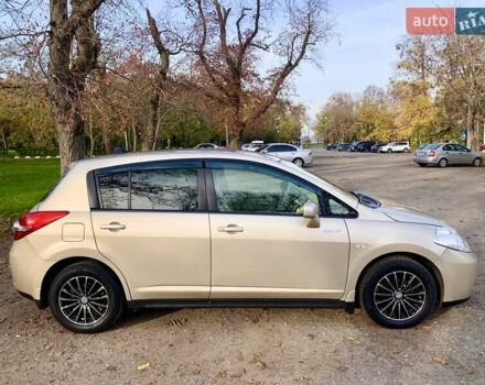 Бежевый Ниссан Тиида, объемом двигателя 1.5 л и пробегом 113 тыс. км за 7500 $, фото 11 на Automoto.ua