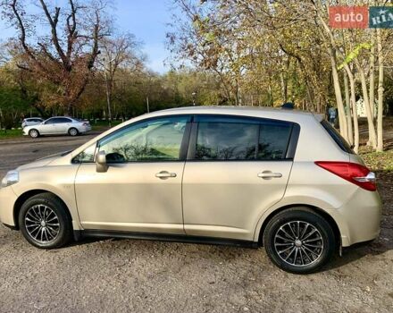 Бежевый Ниссан Тиида, объемом двигателя 1.5 л и пробегом 113 тыс. км за 7500 $, фото 12 на Automoto.ua