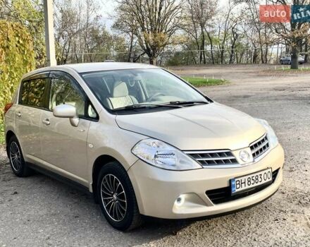 Бежевый Ниссан Тиида, объемом двигателя 1.5 л и пробегом 113 тыс. км за 7500 $, фото 13 на Automoto.ua