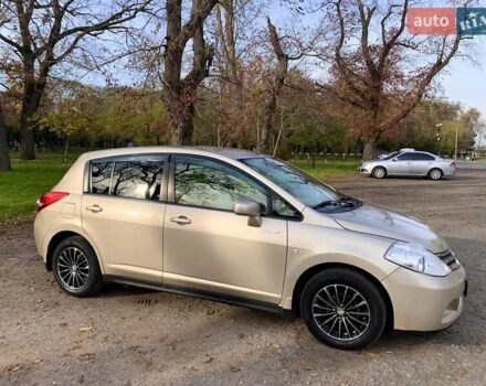 Бежевый Ниссан Тиида, объемом двигателя 1.5 л и пробегом 113 тыс. км за 7500 $, фото 34 на Automoto.ua