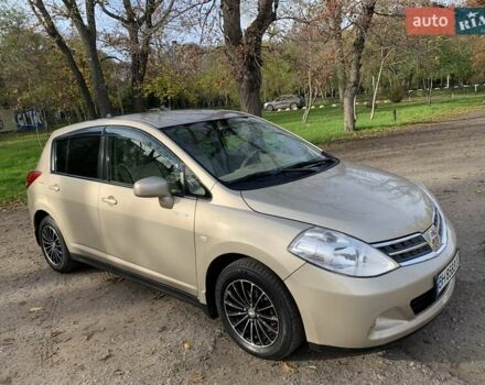 Бежевый Ниссан Тиида, объемом двигателя 1.5 л и пробегом 113 тыс. км за 7500 $, фото 60 на Automoto.ua