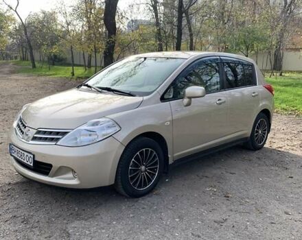 Бежевый Ниссан Тиида, объемом двигателя 1.5 л и пробегом 113 тыс. км за 7500 $, фото 64 на Automoto.ua