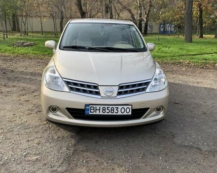 Бежевый Ниссан Тиида, объемом двигателя 1.5 л и пробегом 113 тыс. км за 7500 $, фото 63 на Automoto.ua