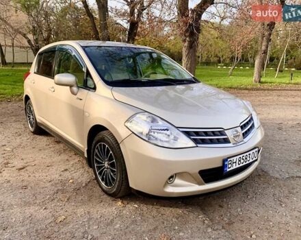 Бежевый Ниссан Тиида, объемом двигателя 1.5 л и пробегом 113 тыс. км за 7500 $, фото 16 на Automoto.ua