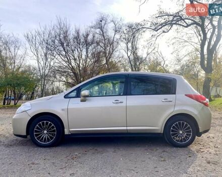 Бежевый Ниссан Тиида, объемом двигателя 1.5 л и пробегом 113 тыс. км за 7500 $, фото 19 на Automoto.ua