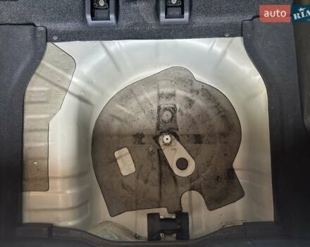 Бежевый Ниссан Тиида, объемом двигателя 1.6 л и пробегом 77 тыс. км за 7650 $, фото 49 на Automoto.ua