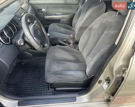 Бежевый Ниссан Тиида, объемом двигателя 1.6 л и пробегом 77 тыс. км за 7650 $, фото 17 на Automoto.ua