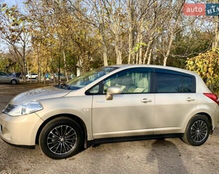 Бежевый Ниссан Тиида, объемом двигателя 1.5 л и пробегом 113 тыс. км за 7500 $, фото 1 на Automoto.ua