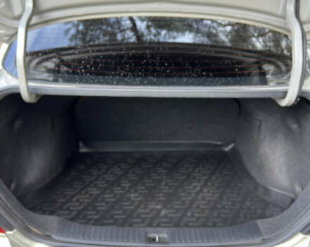 Бежевый Ниссан Тиида, объемом двигателя 1.6 л и пробегом 191 тыс. км за 5999 $, фото 10 на Automoto.ua