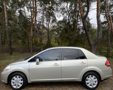 Бежевый Ниссан Тиида, объемом двигателя 1.6 л и пробегом 191 тыс. км за 5999 $, фото 8 на Automoto.ua