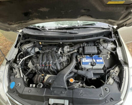 Бежевый Ниссан Тиида, объемом двигателя 1.6 л и пробегом 191 тыс. км за 5999 $, фото 18 на Automoto.ua