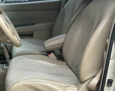 Бежевый Ниссан Тиида, объемом двигателя 1.6 л и пробегом 193 тыс. км за 4599 $, фото 28 на Automoto.ua