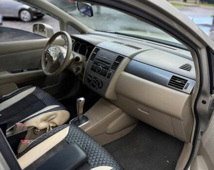 Бежевий Ніссан Тііда, об'ємом двигуна 1.6 л та пробігом 178 тис. км за 1950 $, фото 11 на Automoto.ua