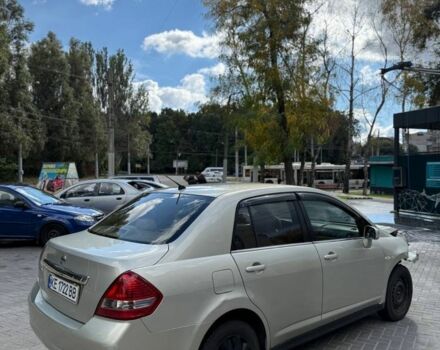 Бежевий Ніссан Тііда, об'ємом двигуна 1.6 л та пробігом 178 тис. км за 1950 $, фото 5 на Automoto.ua