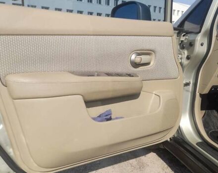 Бежевий Ніссан Тііда, об'ємом двигуна 1.6 л та пробігом 180 тис. км за 4300 $, фото 10 на Automoto.ua