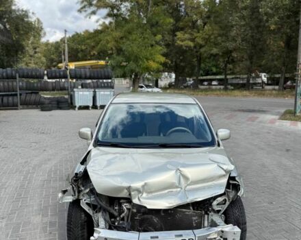 Бежевий Ніссан Тііда, об'ємом двигуна 1.6 л та пробігом 178 тис. км за 1950 $, фото 6 на Automoto.ua